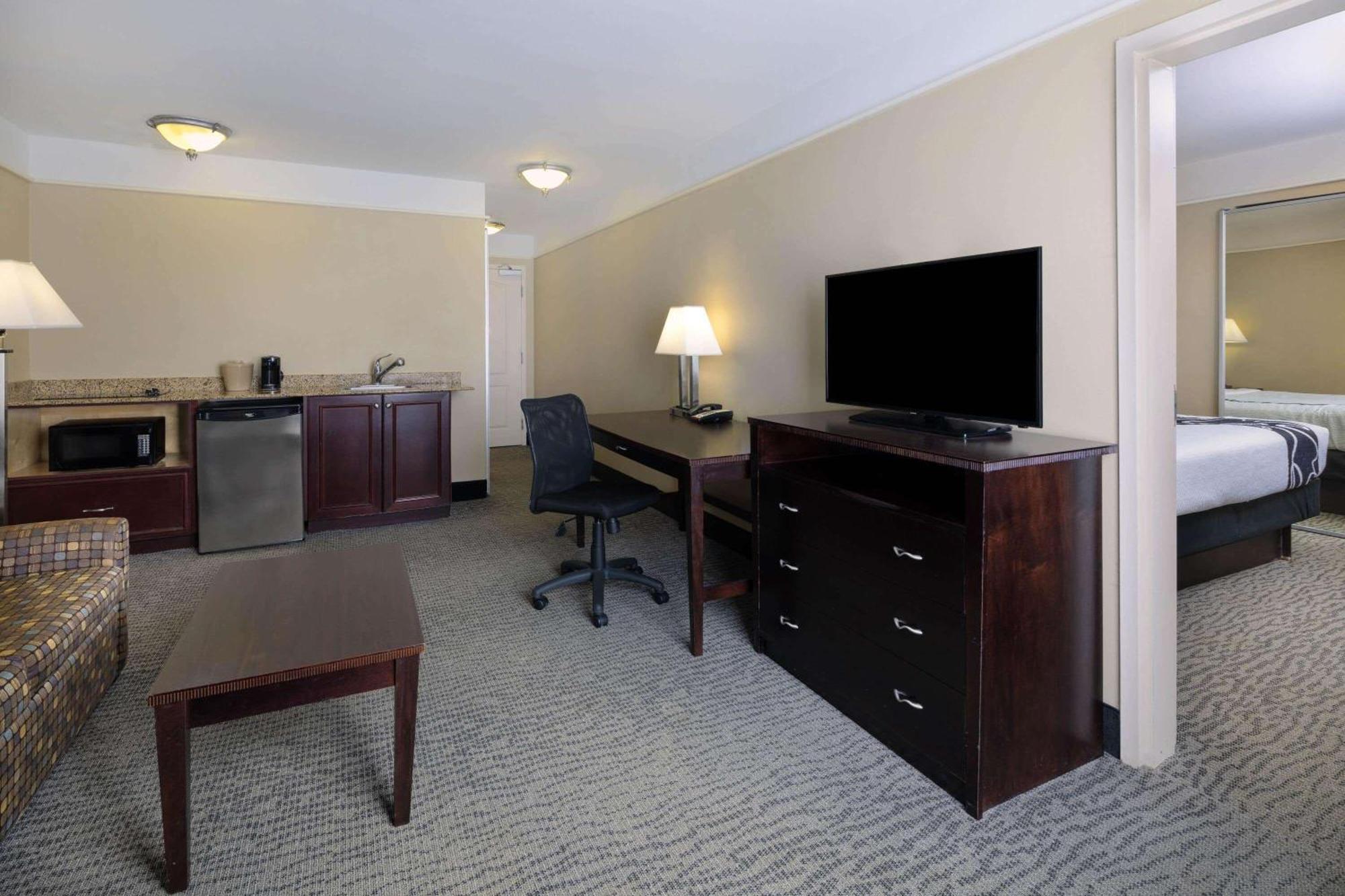 La Quinta By Wyndham Savannah Airport - Pooler Luaran gambar